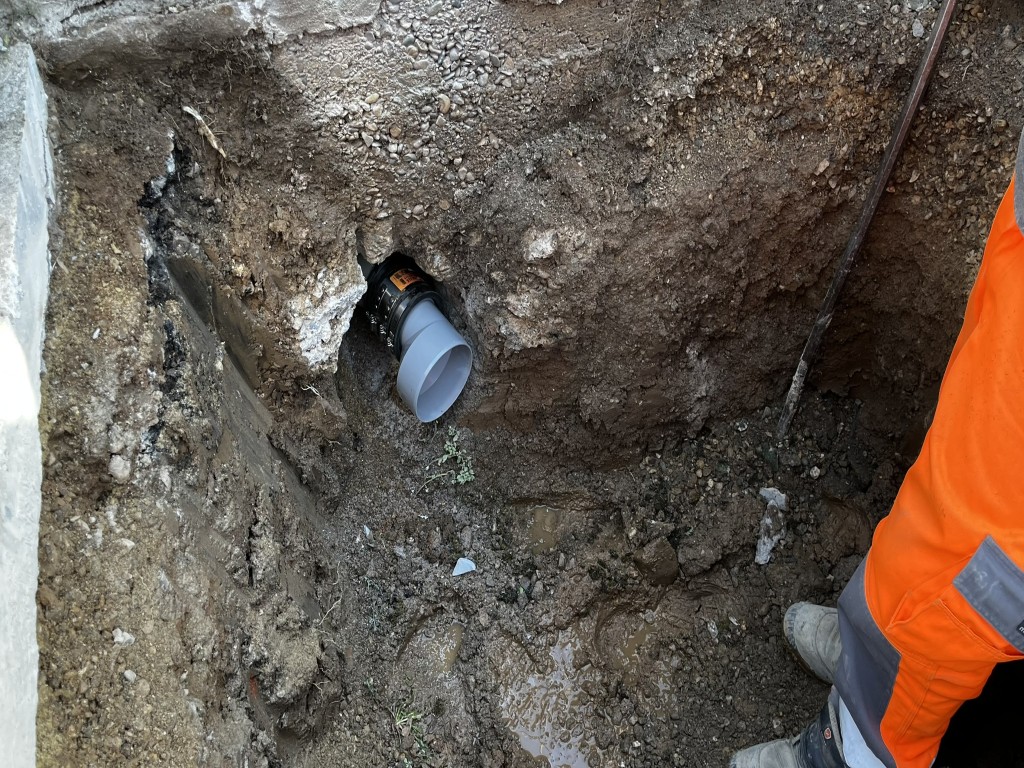 Réduction 100/160PVC avec Flex-seal